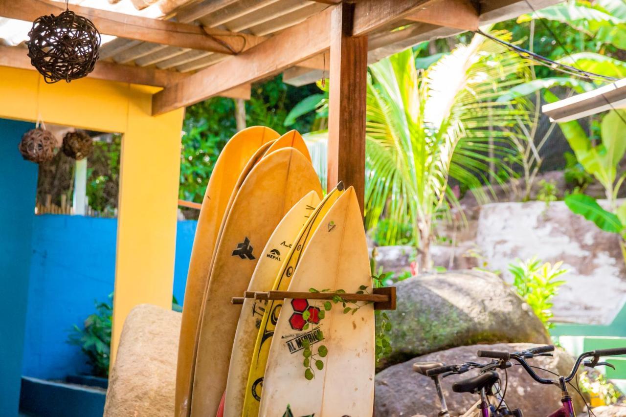 Sintonia Surf Hostel E Bar Ubatuba Exterior photo