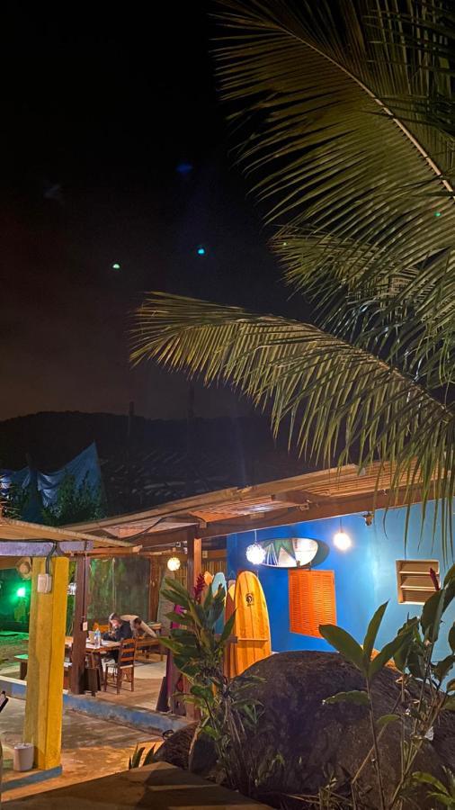 Sintonia Surf Hostel E Bar Ubatuba Exterior photo