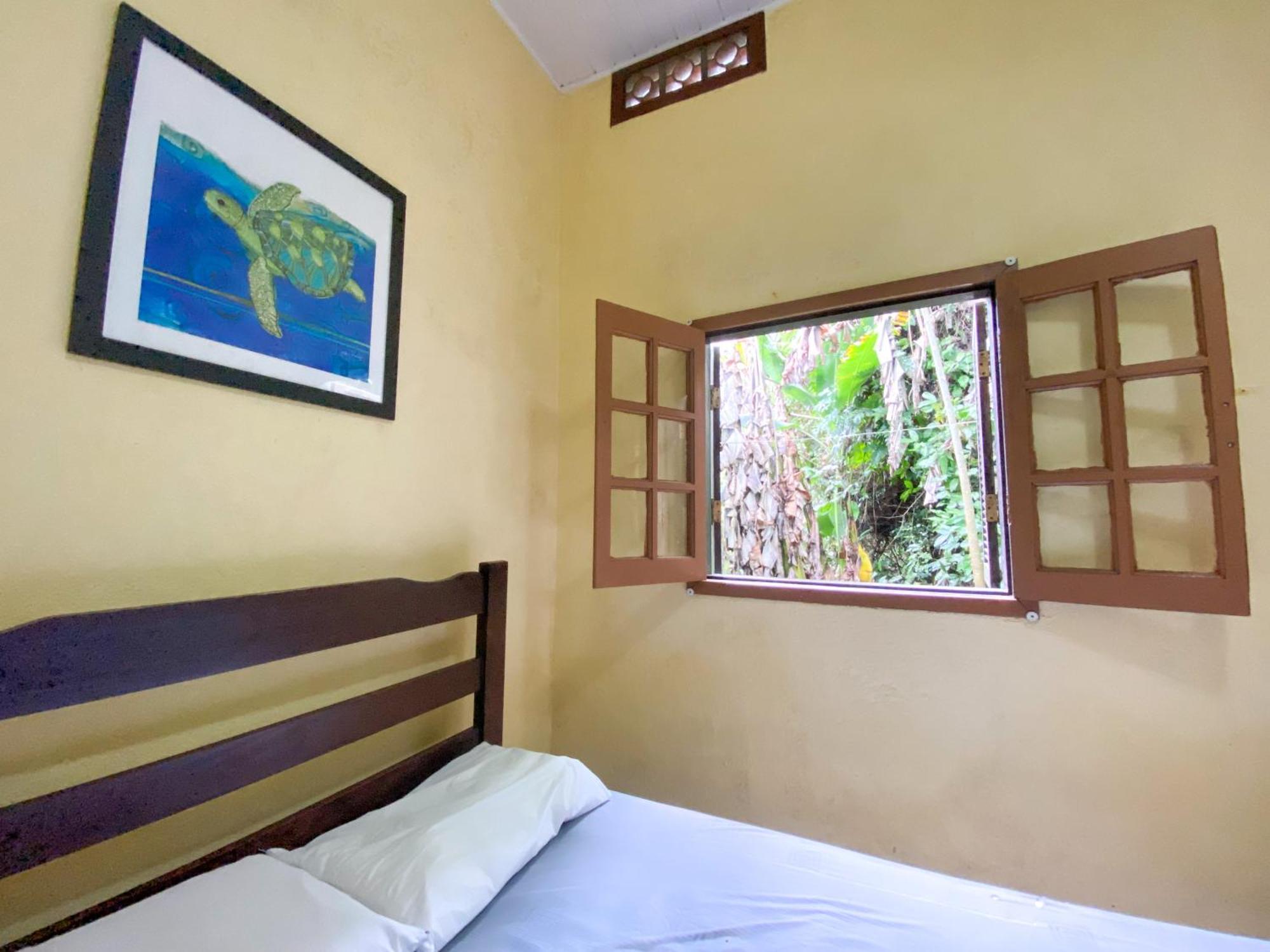 Sintonia Surf Hostel E Bar Ubatuba Room photo