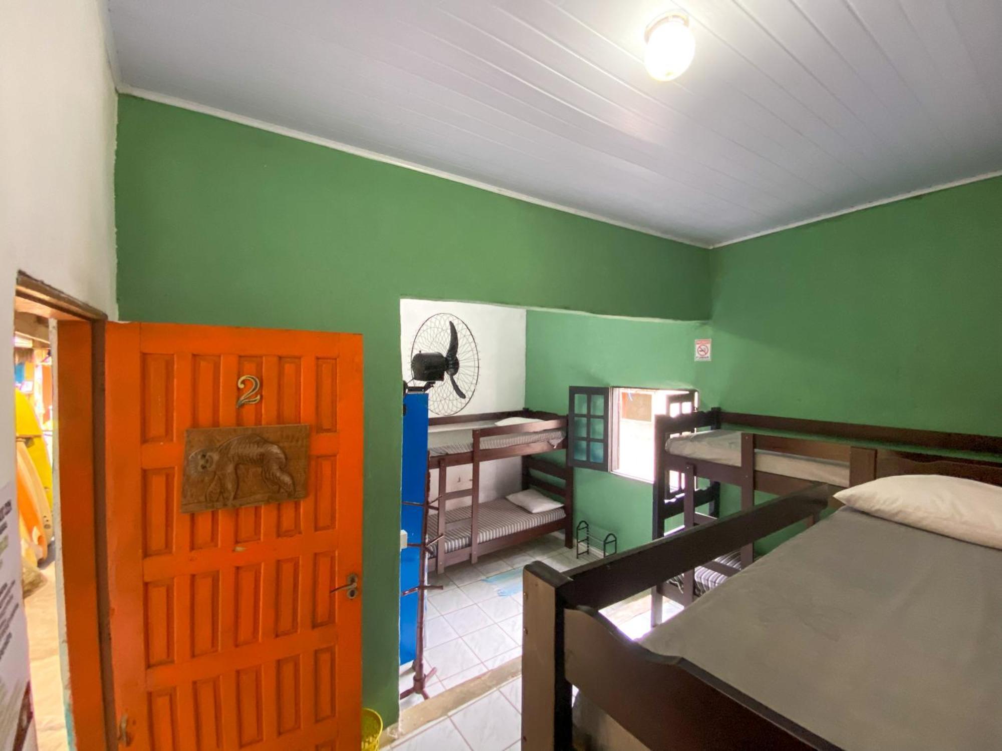 Sintonia Surf Hostel E Bar Ubatuba Room photo